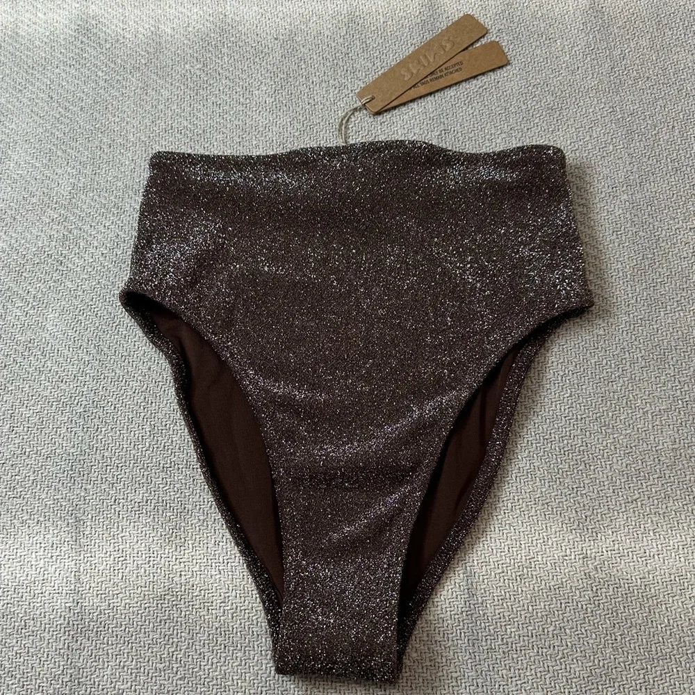NEW SKIMS Swim Bikini Bottom Size XXS NWT Brown Sparkle